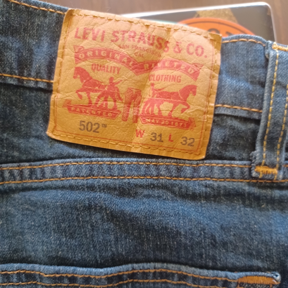Levi's men's jeans